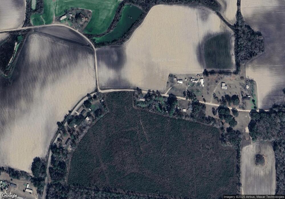 718 Thomas Davis Rd, Axson, GA 31624 - photo 1