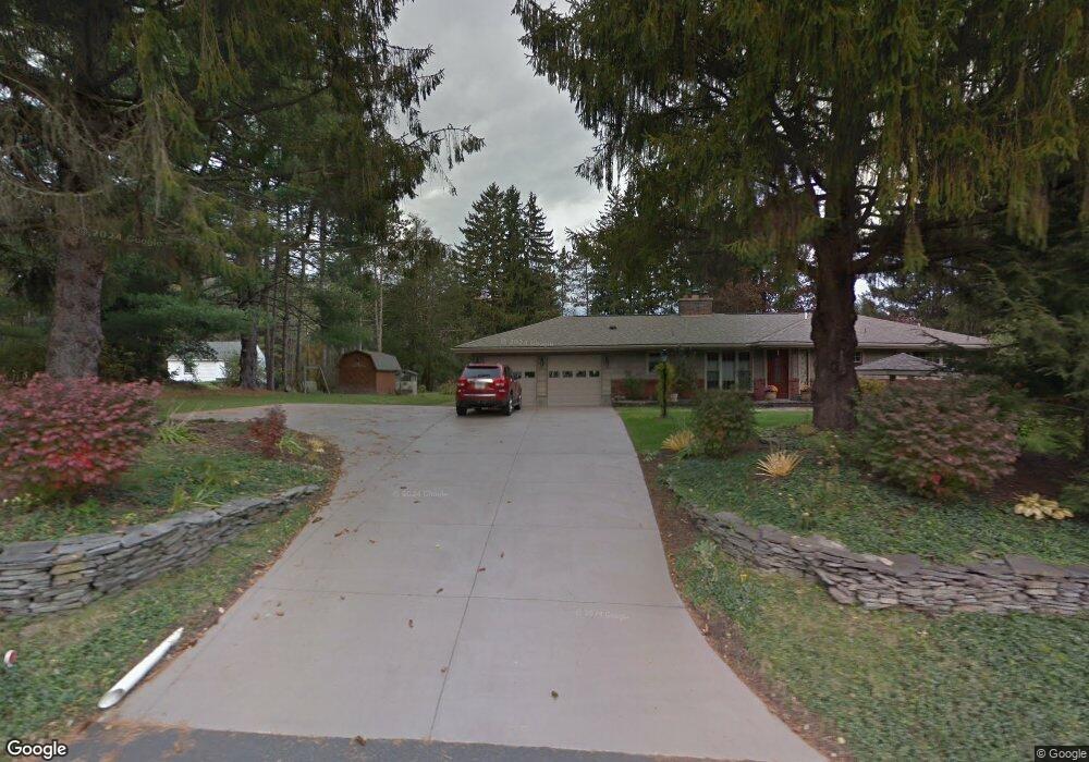 112 Briarcrest Rd, Dallas, PA 18612 - photo 1