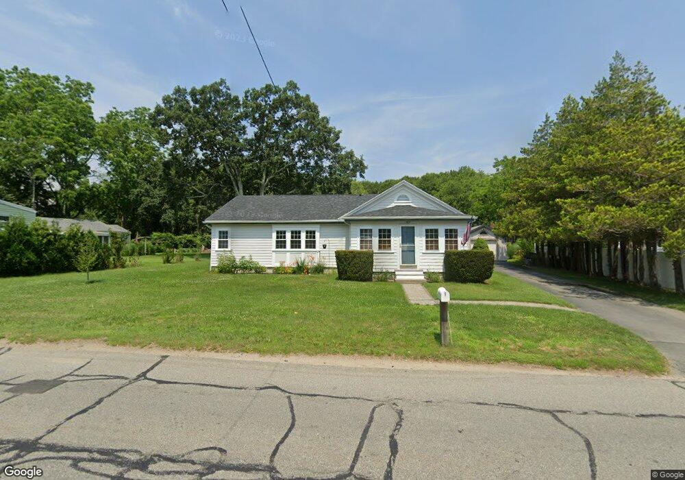 349 Russells Mills Rd, South Dartmouth, MA 02748 - photo 1