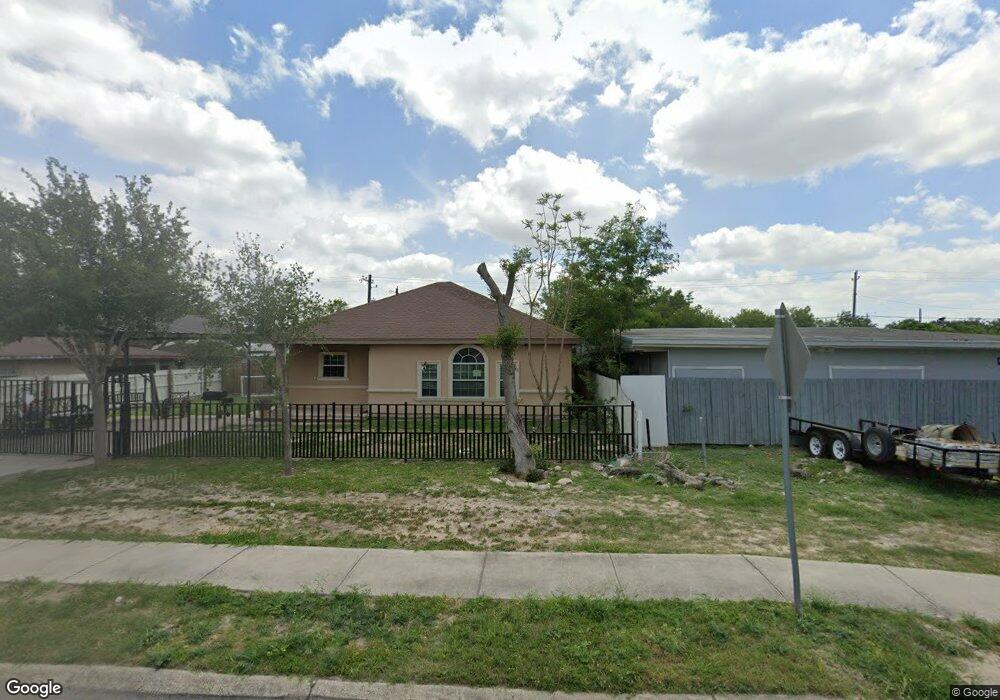 1102 N Fir St, Pharr, TX 78577 - photo 1