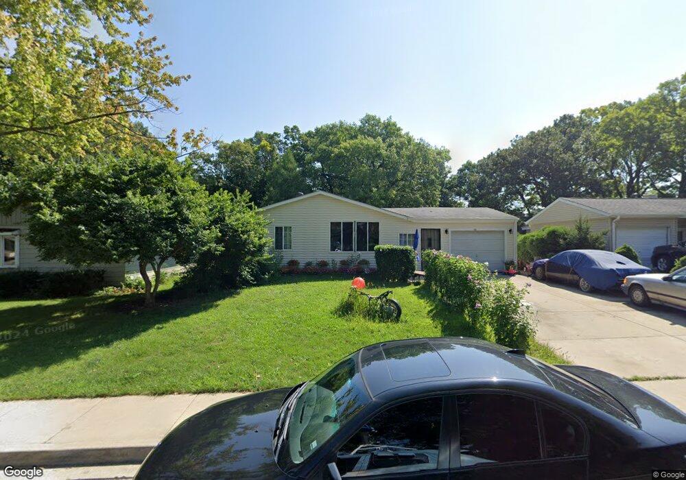 60 Austin Ave, Carpentersville, IL 60110 - photo 1
