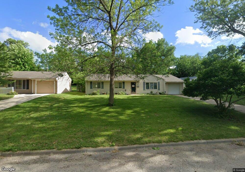 1313 SW 31st St, Topeka, KS 66611 - photo 1