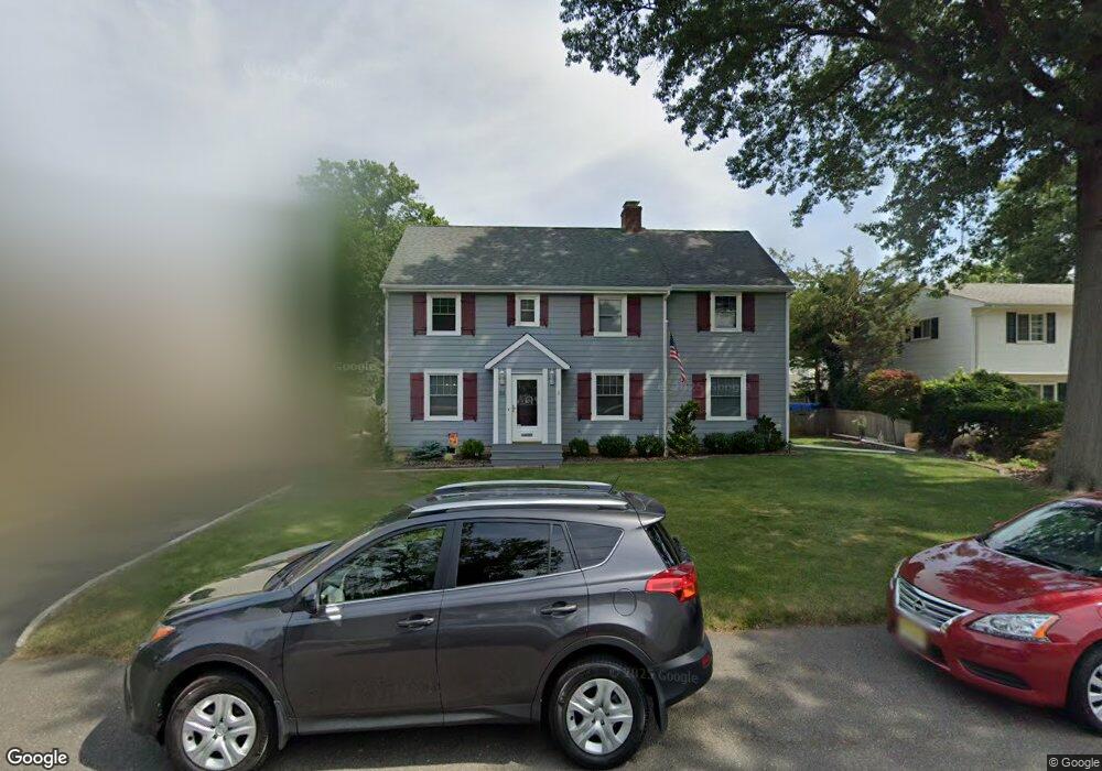 211 Maple St, Middlesex, NJ 08846 - photo 1