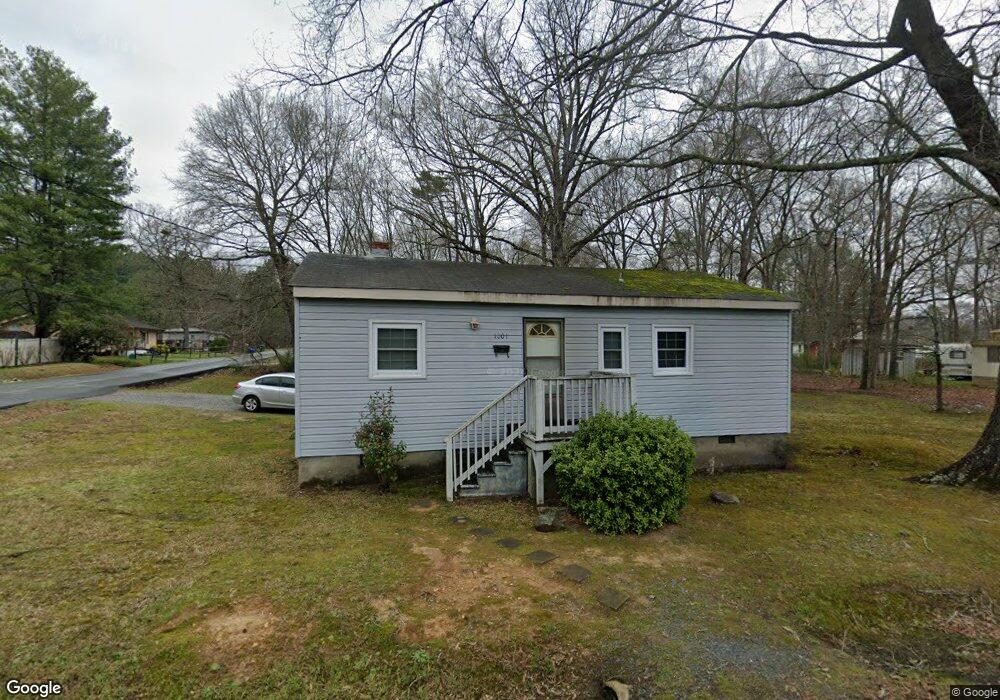 1001 14th St, Siler City, NC 27344 - photo 1