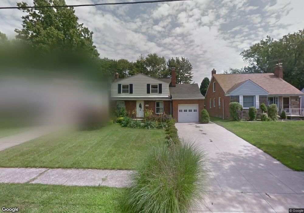 1861 E 223rd St unit E, Euclid, OH 44117 - photo 1