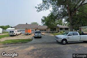 406 State Ave N, Wessington Springs, SD 57382