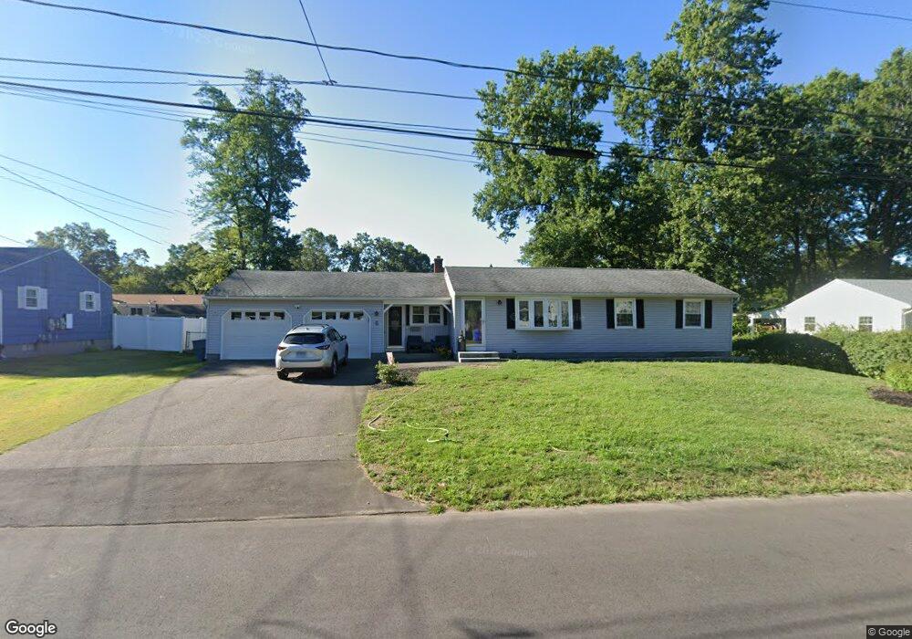 6 Putnam Dr, Enfield, CT 06082 - photo 1