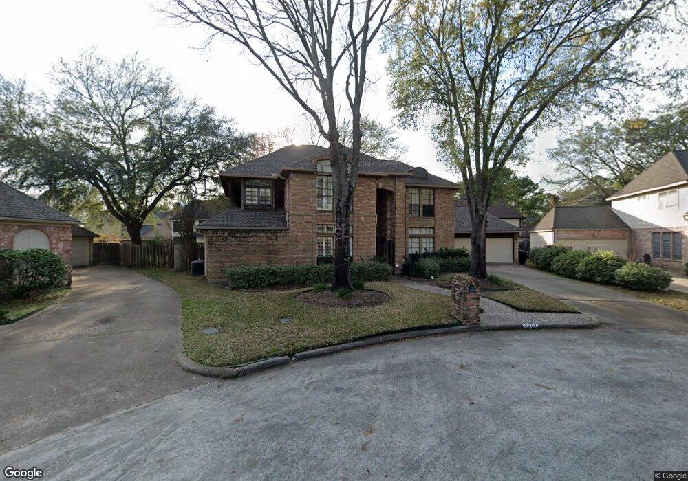 7207 Holder Forest Ct, Houston, TX 77088 - photo 1
