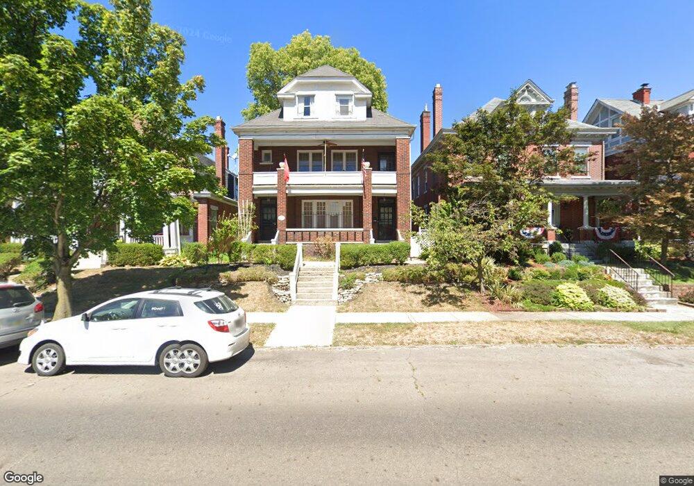 1728 Bryden Rd unit 730, Columbus, OH 43205 - photo 1