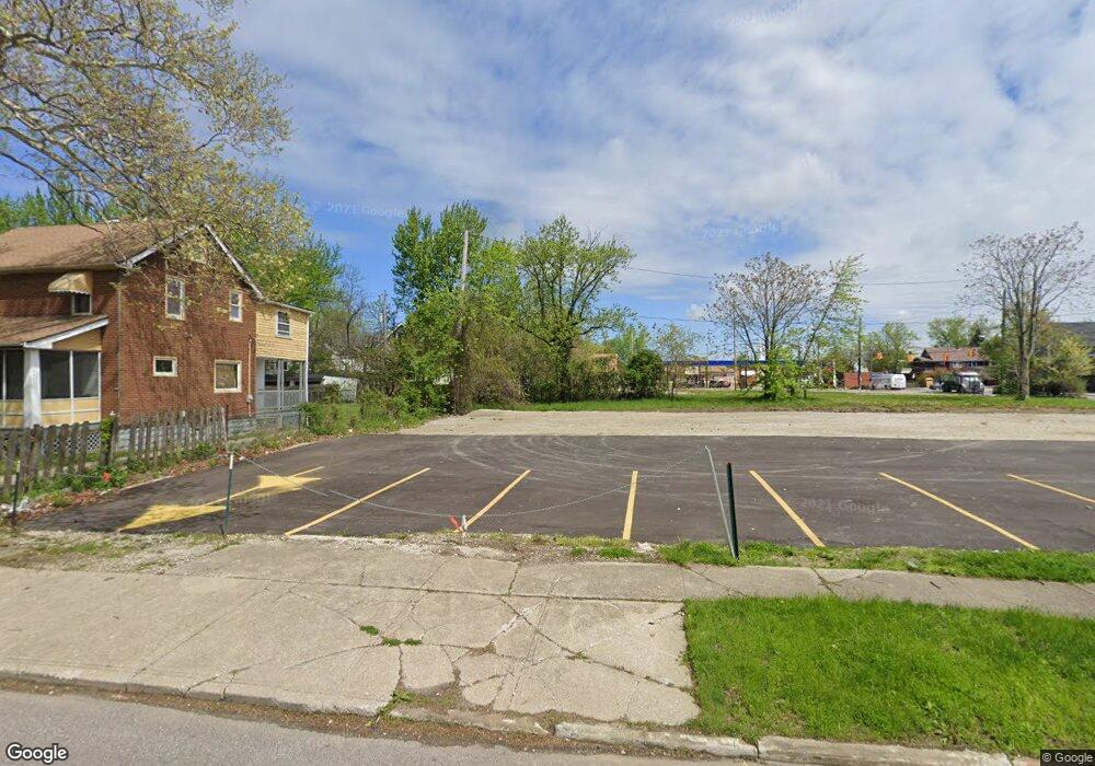 4072 E 131st St, Cleveland, OH 44105 - photo 1