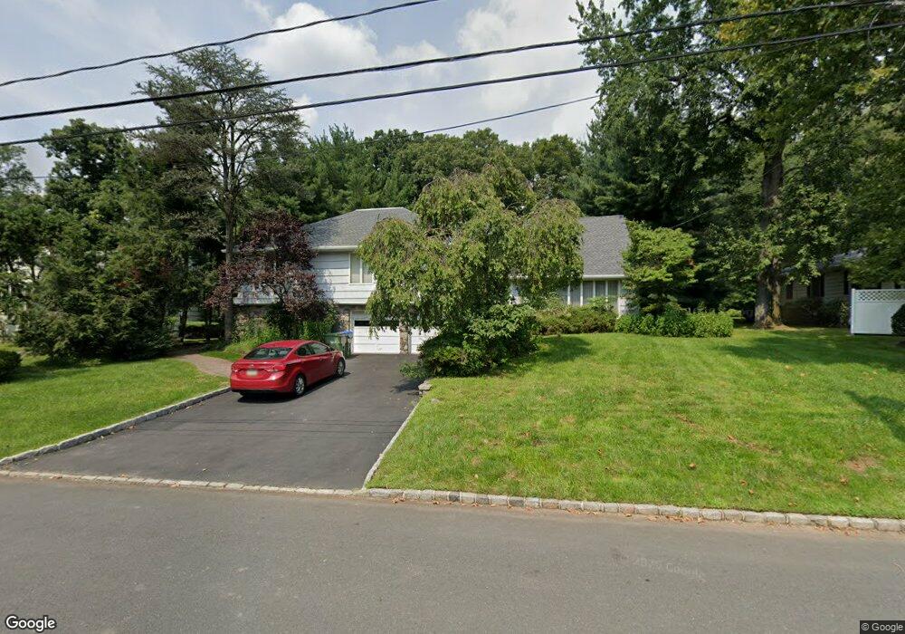 21 Clive Hills Rd, Edison, NJ 08820 - photo 1
