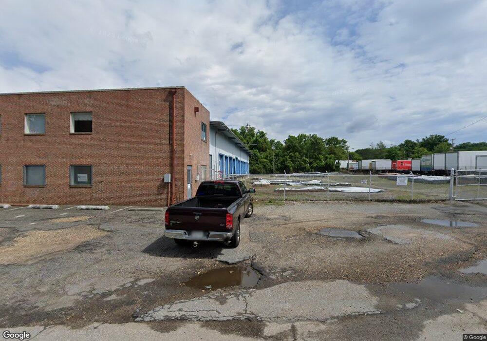 3204 Hammonds Ferry Rd, Baltimore, MD 21227 - photo 1