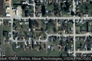 602 1st St, Monona, IA 52159