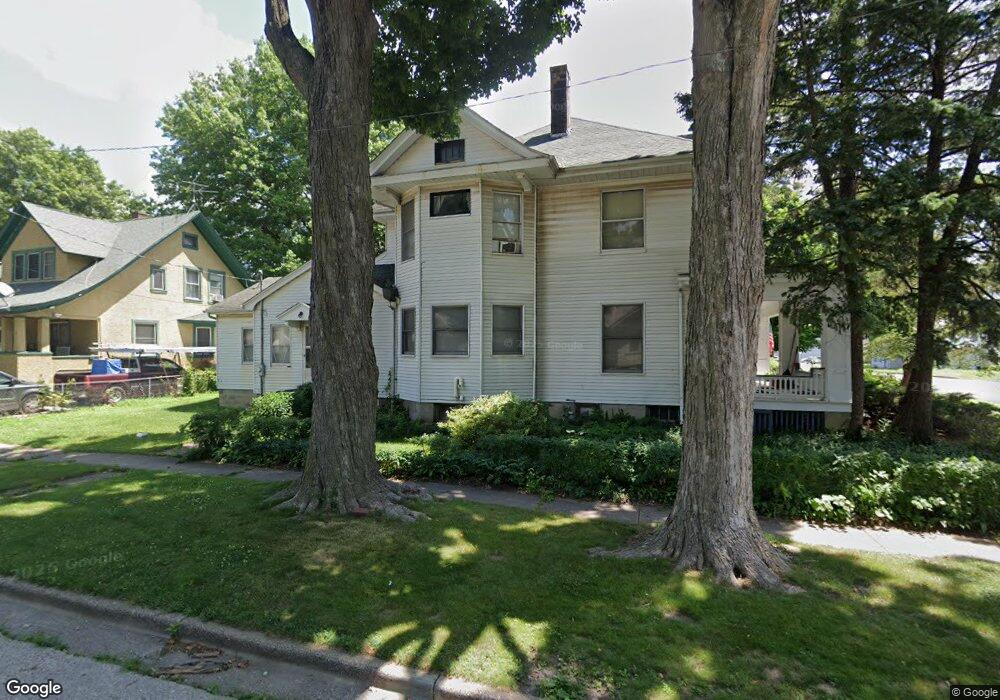 2246 W 3rd St, Davenport, IA 52802 - photo 1