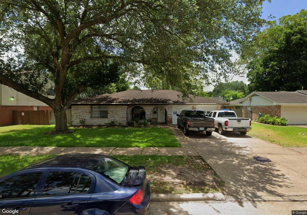 10930 Gulf Valley St, Houston, TX 77075 - photo 1