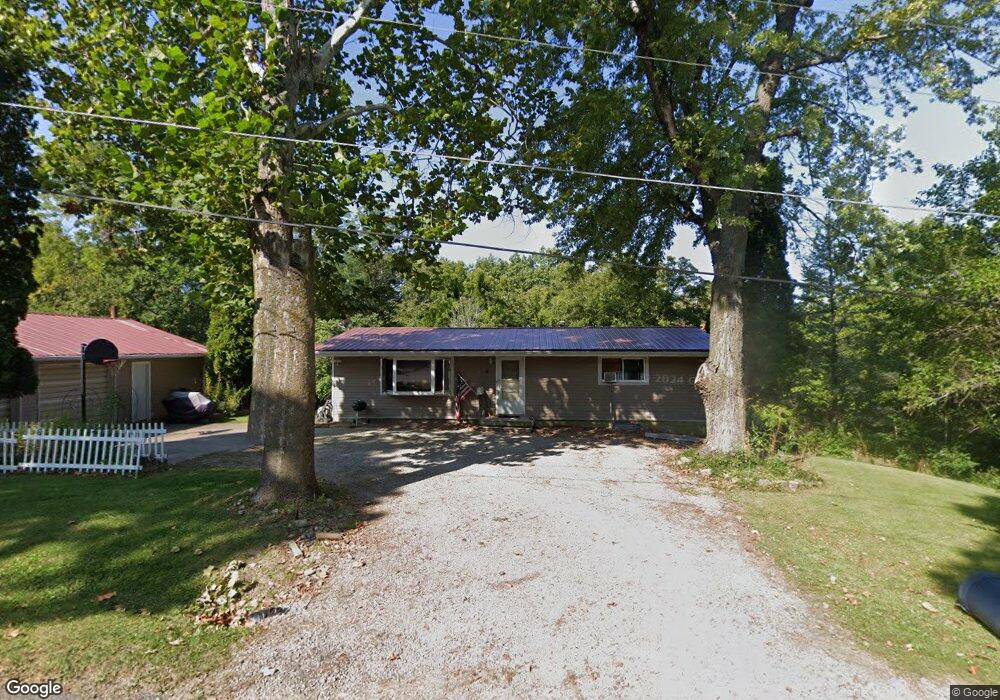 434 4th St, Columbus Junction, IA 52738 - photo 1