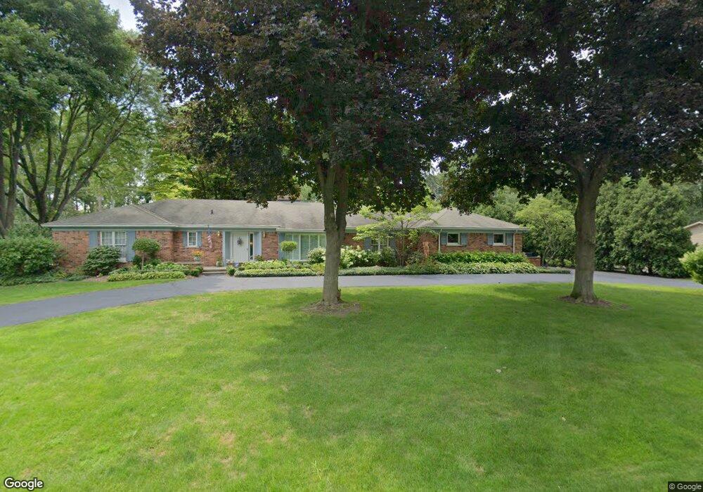 6298 Thorncrest Dr, Bloomfield Hills, MI 48301 - photo 1