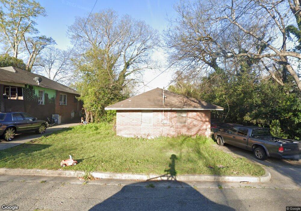 880 Ritchie St, Macon, GA 31217 - photo 1