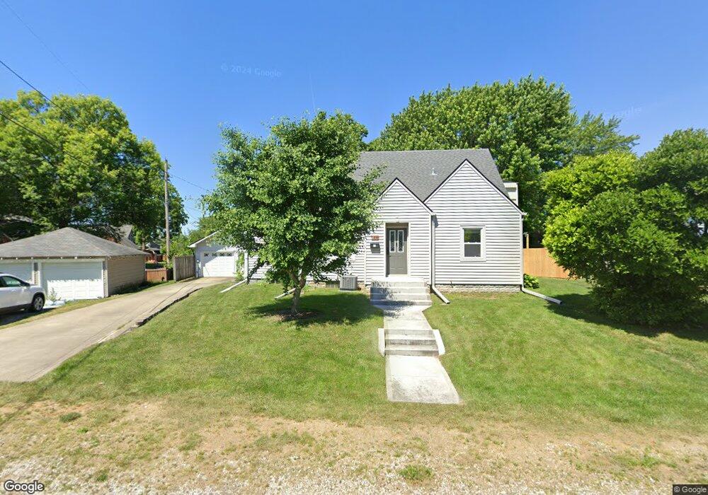 110 Raines St, Plainfield, IN 46168 - photo 1