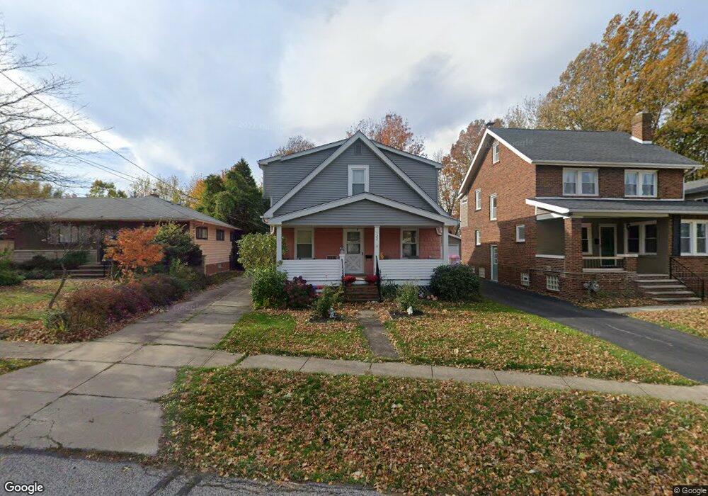 1722 E 298th St, Wickliffe, OH 44092 - photo 1