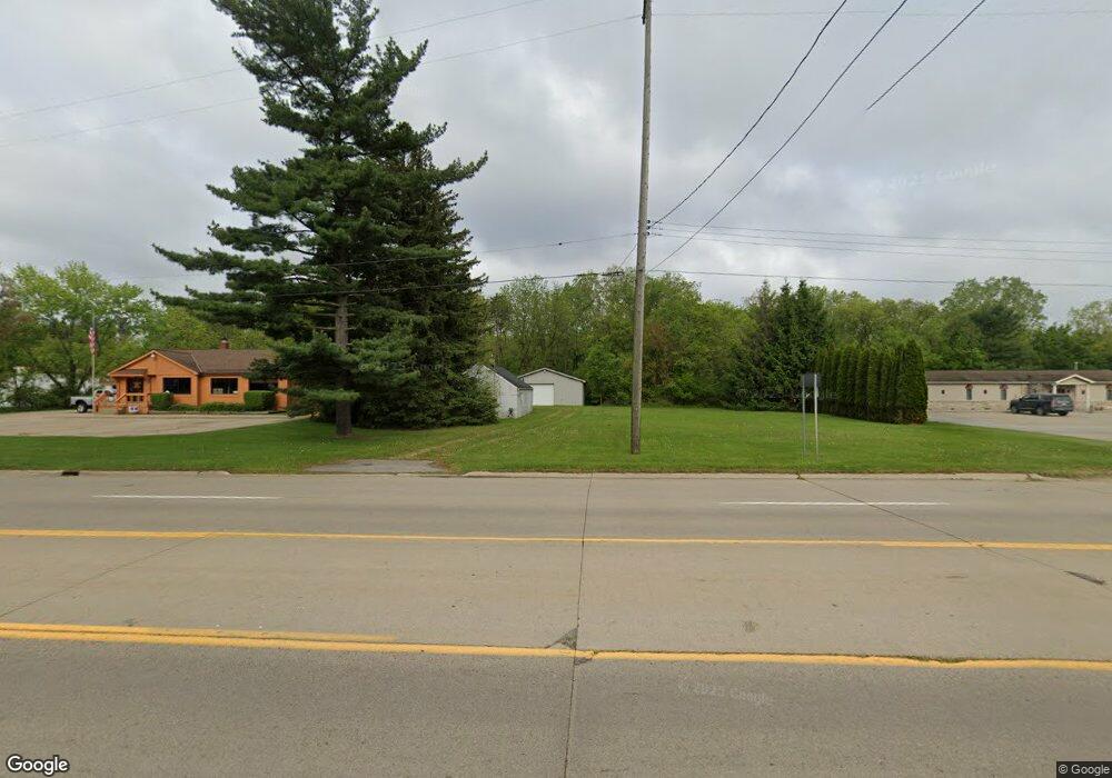 3039 N Linden Rd, Flint, MI 48504 - photo 1