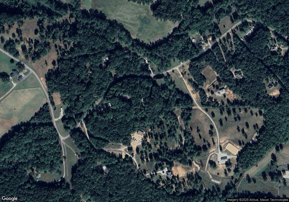 4372 B Clark Rd, Gainesville, GA 30506 - photo 1