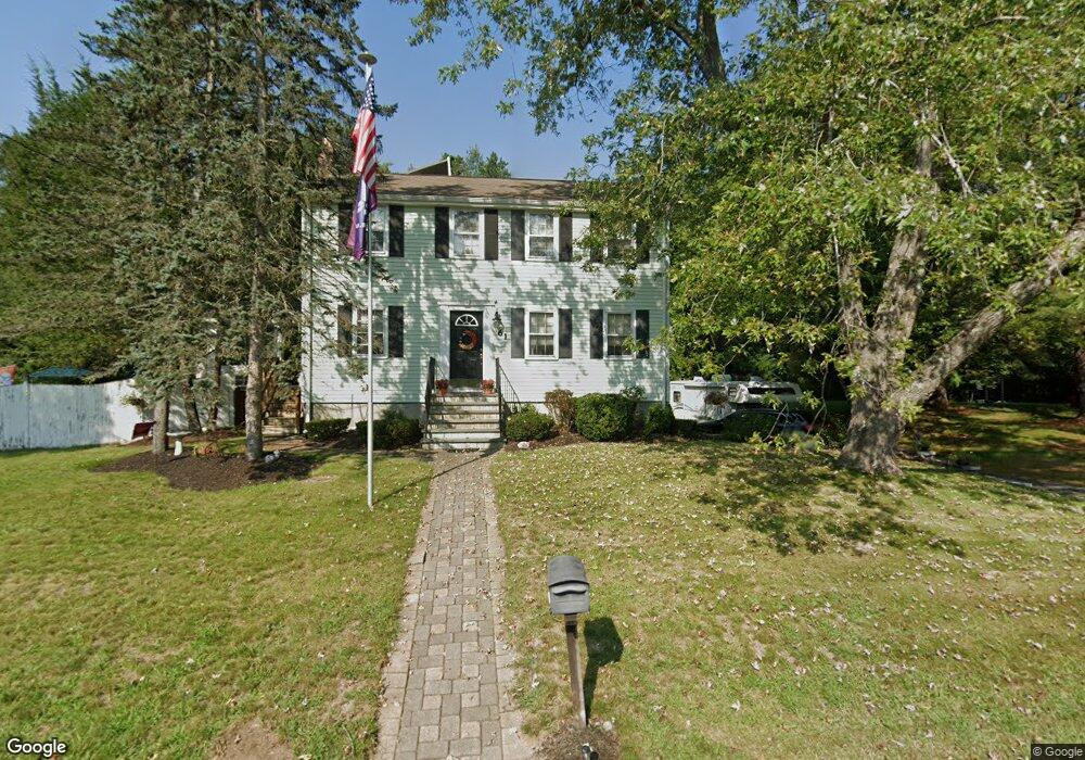 61 Wethersfield Rd, Bellingham, MA 02019 - photo 1