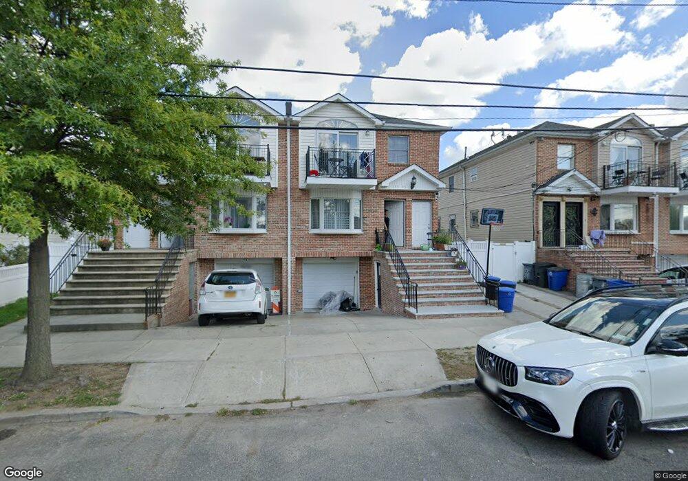 15535 77th St, Howard Beach, NY 11414 - photo 1