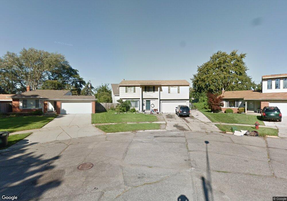 1469 Kenilworth Place, Clawson, MI 48017 - photo 1