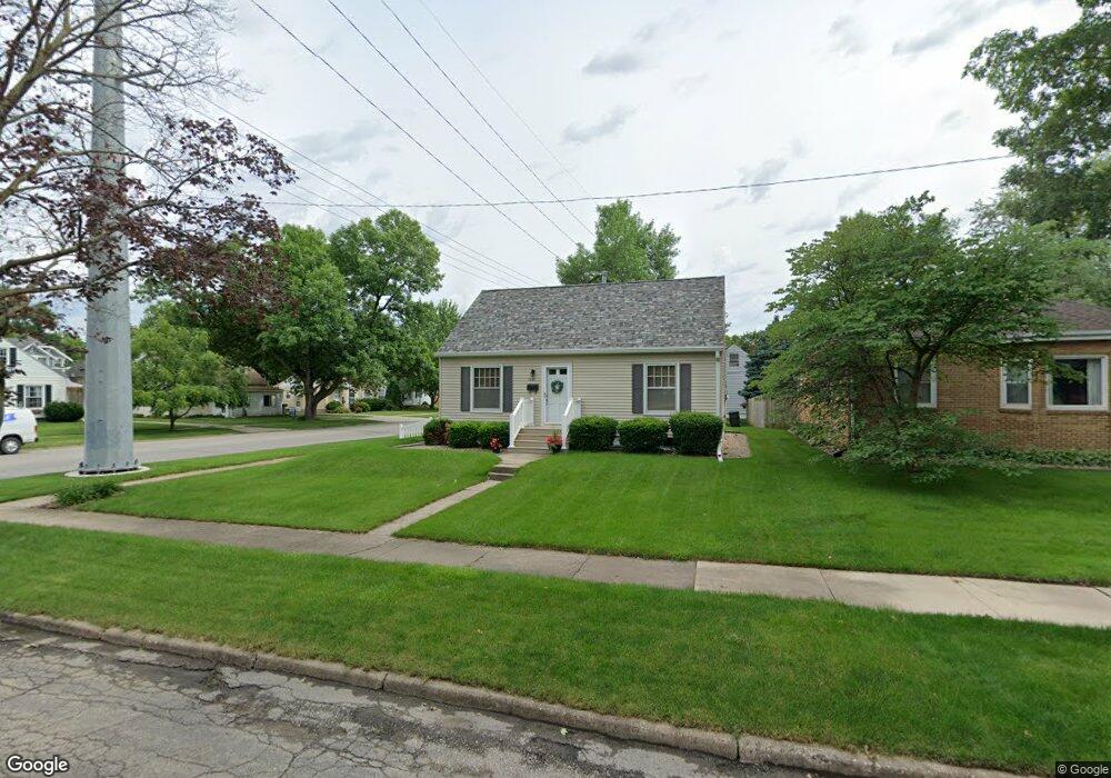 1801 Chandler St SW, Cedar Rapids, IA 52404 - photo 1