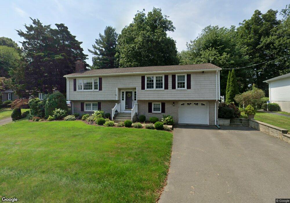 70 Hubbard Rd, West Haven, CT 06516 - photo 1
