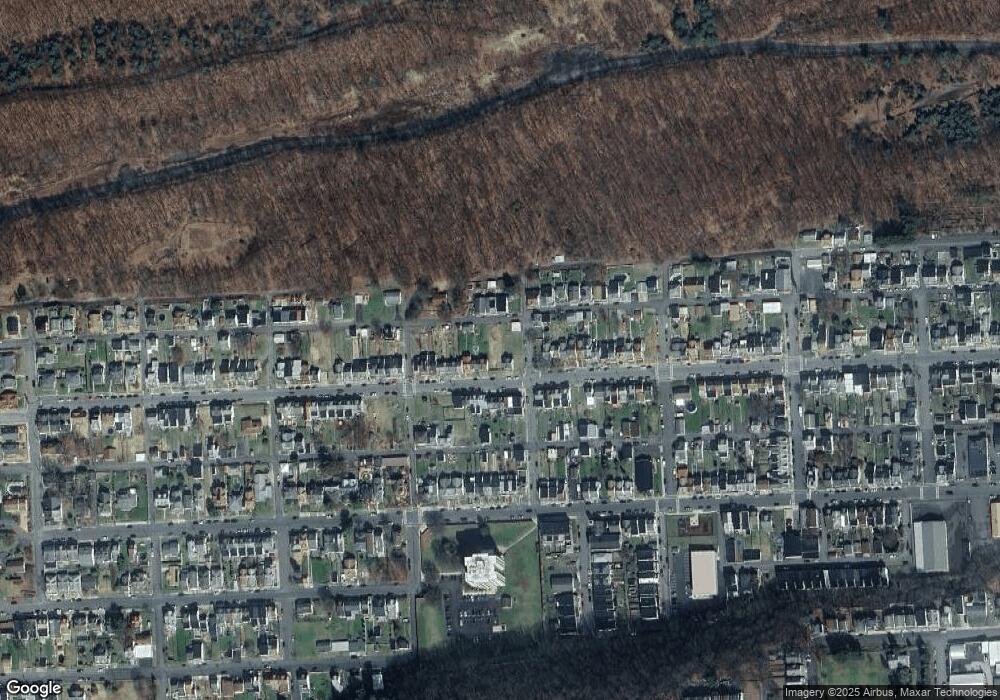 1308 W Independence St, Coal Township, PA 17866 - photo 1