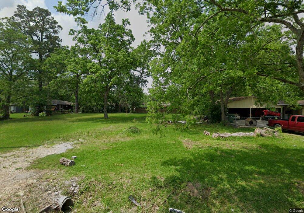 7417 Glen Manor Dr, Houston, TX 77028 - photo 1