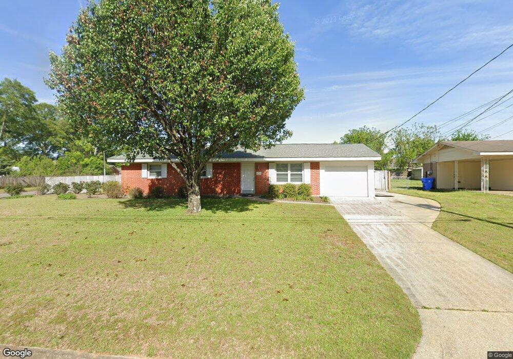 170 Lawrence St, Prattville, AL 36067 - photo 1