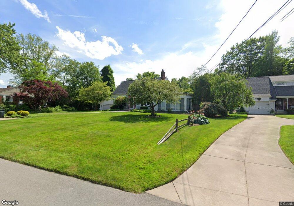 3102 Wellington Rd, Erie, PA 16506 - photo 1