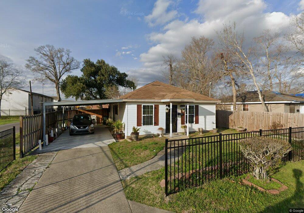 2007 Evans St, Lake Charles, LA 70601 - photo 1