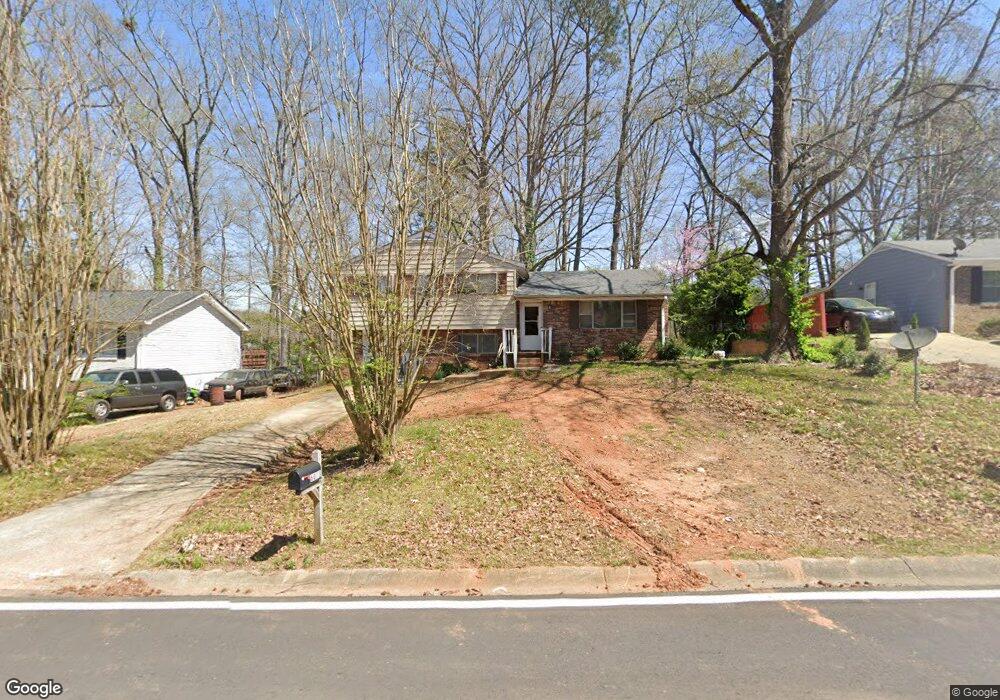6872 Maddox Rd, Morrow, GA 30260 - photo 1
