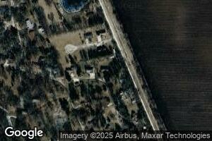 23 Country Aire Dr, Forrest, IL 61741