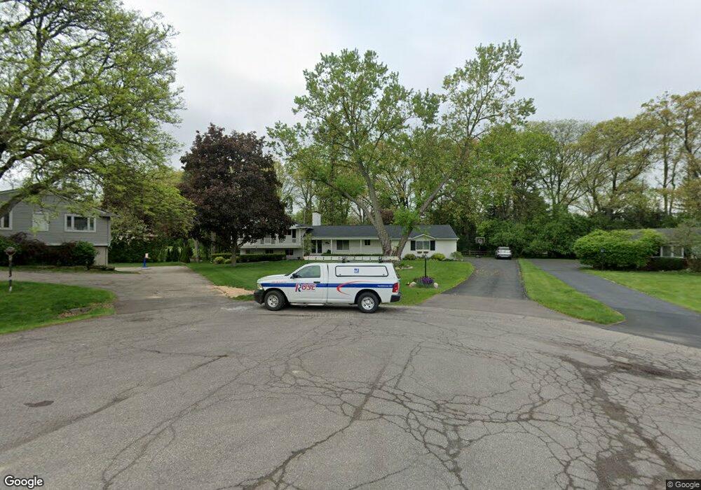 3500 Darcy Dr, Bloomfield Hills, MI 48301 - photo 1