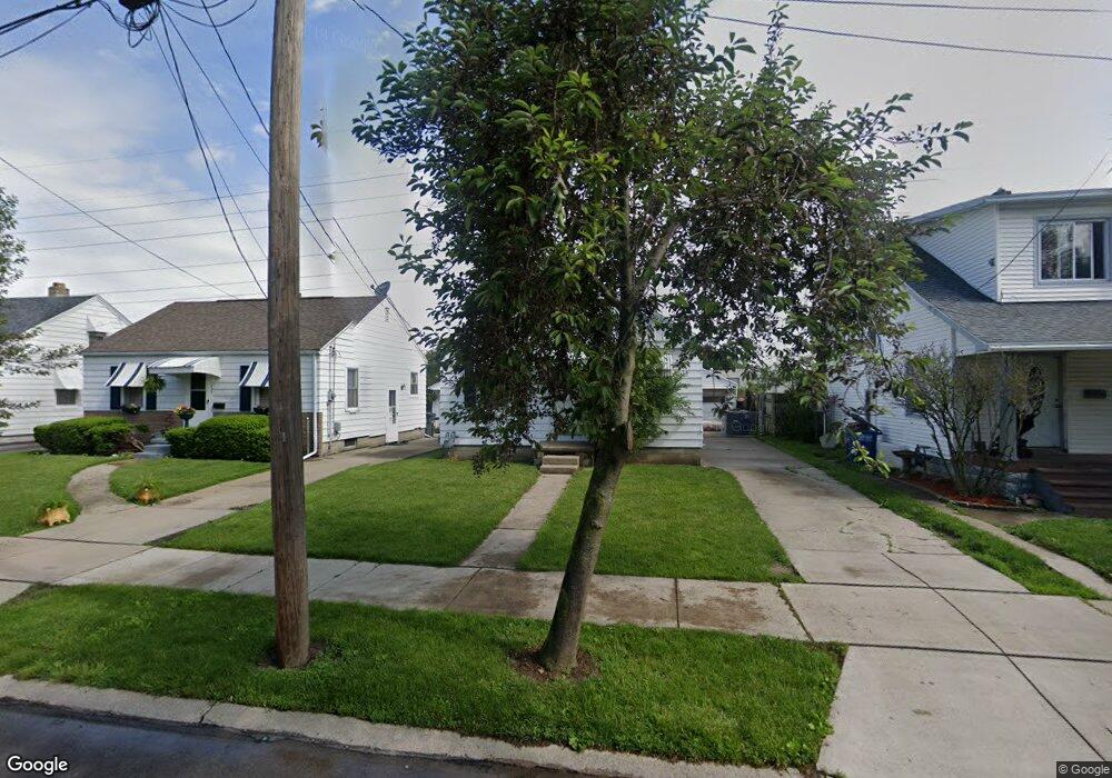 1034 Slater St, Toledo, OH 43612 - photo 1