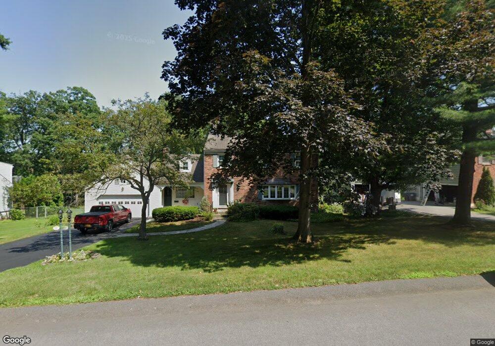 1342 Hawthorn Rd, Schenectady, NY 12309 - photo 1