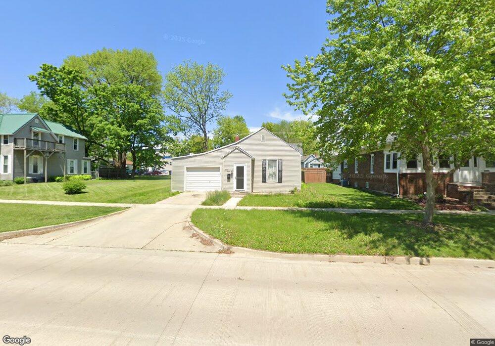 1312 Marshall Ave, Mattoon, IL 61938 - photo 1