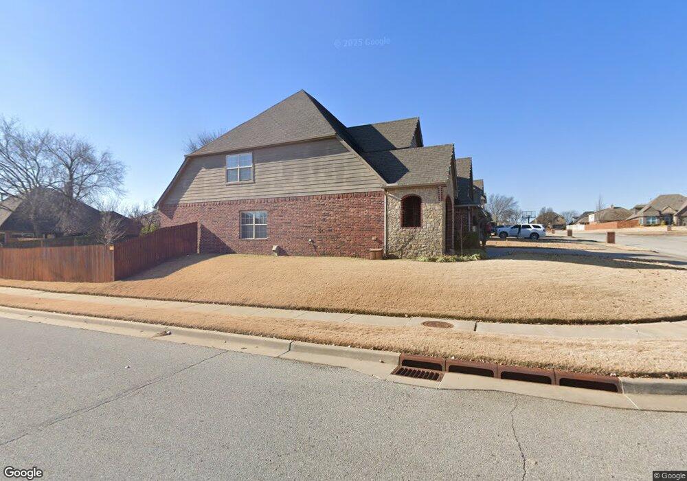 1821 E Kent St, Broken Arrow, OK 74012 - photo 1