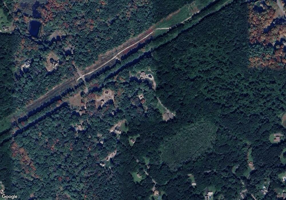 240 Albee Rd, Uxbridge, MA 01569 - photo 1