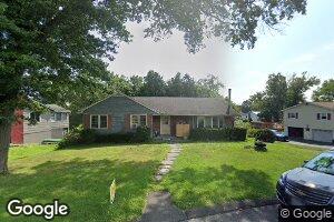 28 Parkside Dr, Lake Katrine, NY 12449