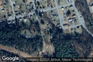 52 Potter St, Karthaus, PA 16845