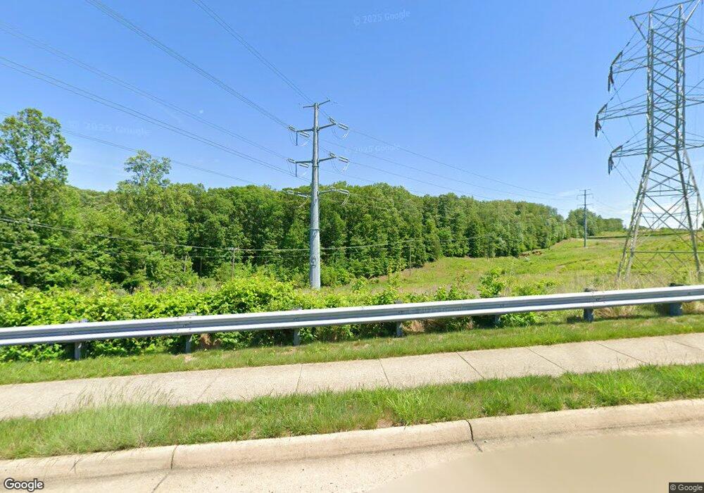 17151 River Ridge Blvd, Woodbridge, VA 22191 - photo 1