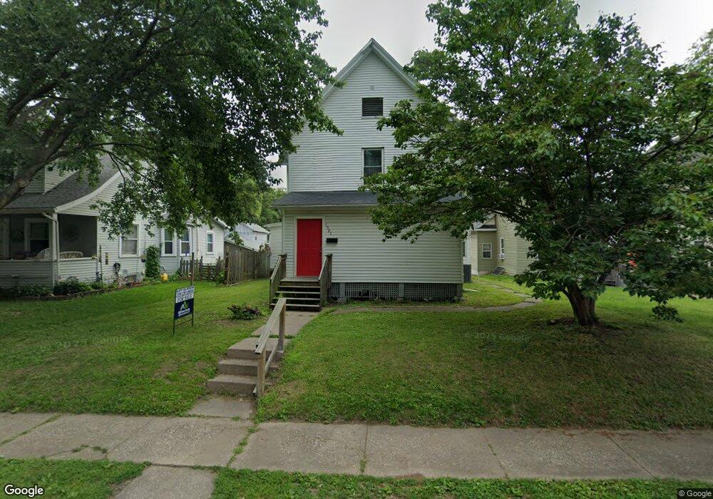 1923 Pershing Ave, Davenport, IA 52803 - photo 1