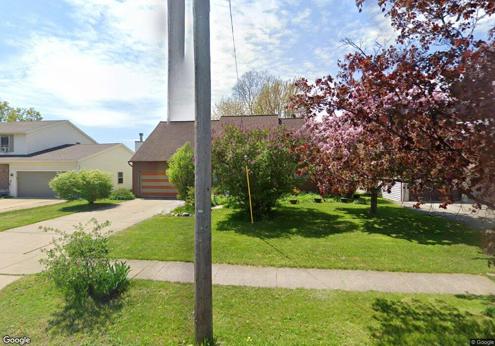 1228 Nash Rd, North Tonawanda, NY 14120 - photo 1