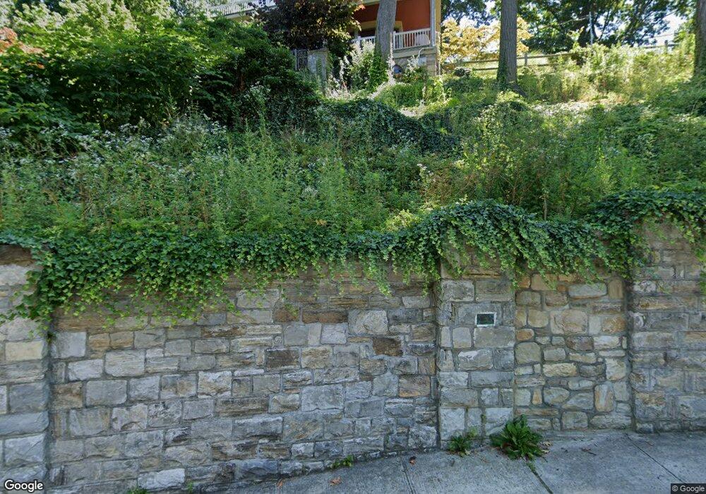 1 Pinecrest Dr unit 1, Hastings On Hudson, NY 10706 - photo 1